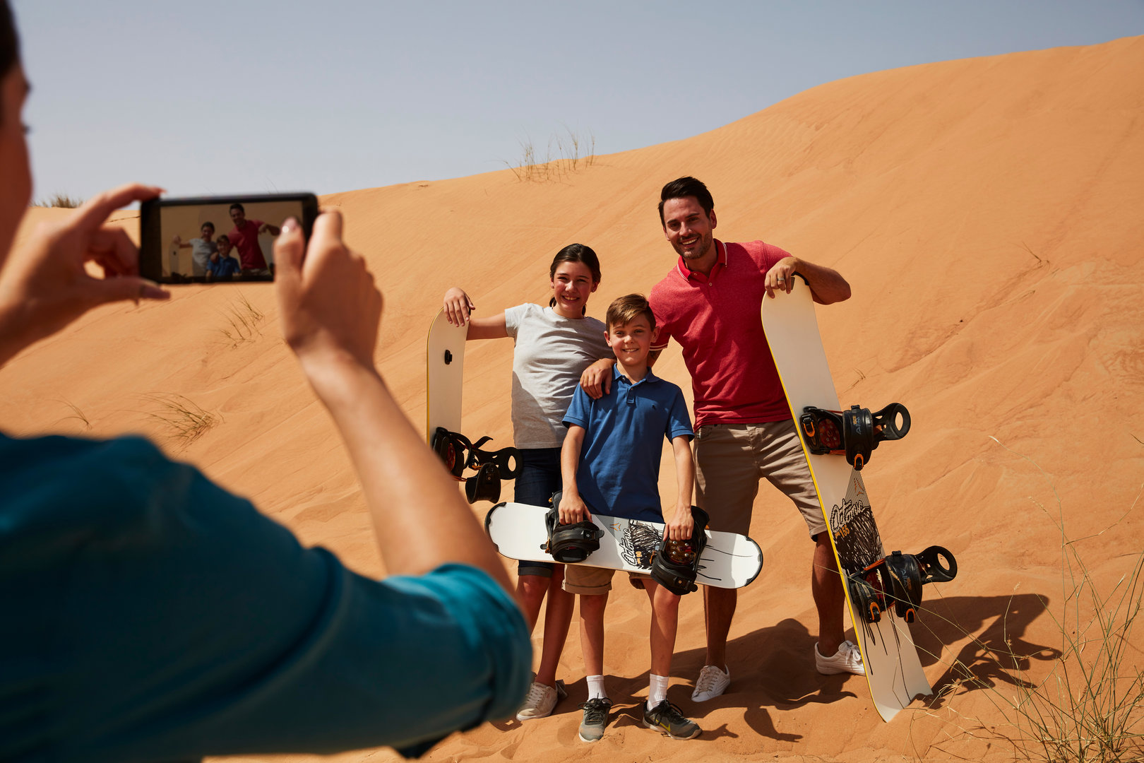 DTCM_D01S02_Sandboarding_C1321